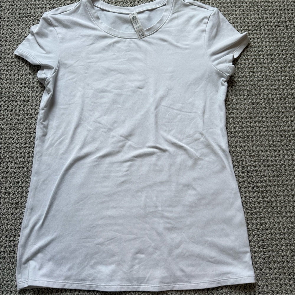 ALO Yoga White Short Sleeve Tee
